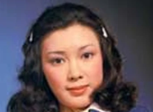 岡本麻弥の若い頃の魅力と現在の活動とは？